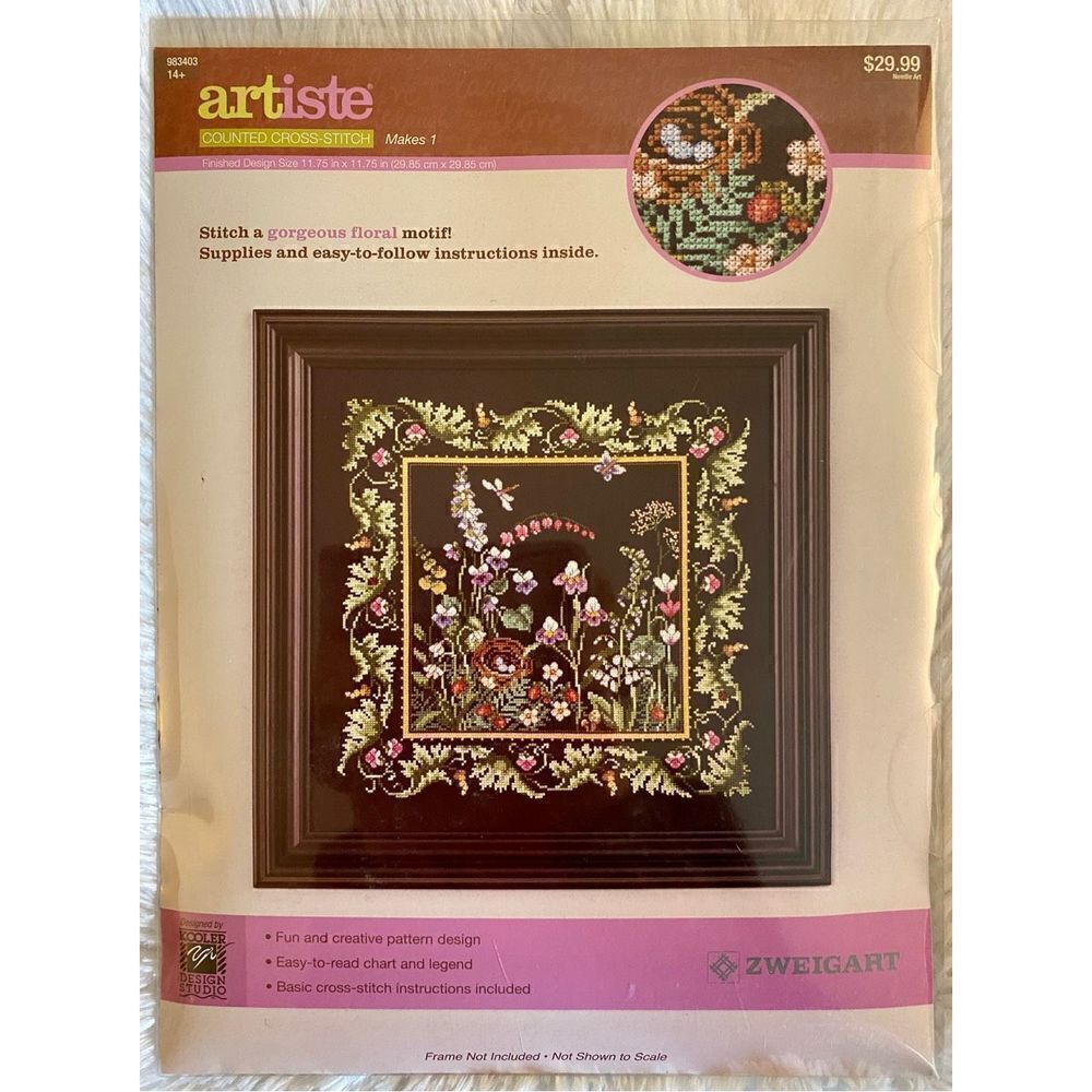 NEW NWT Artiste 11.75”X11.75” Gorgeous Floral Motif Cross Stitch Kit